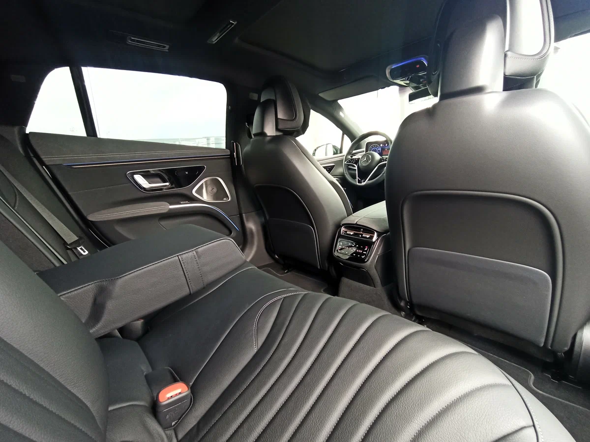Аренда Mercedes EQS Аренда Mercedes EQS